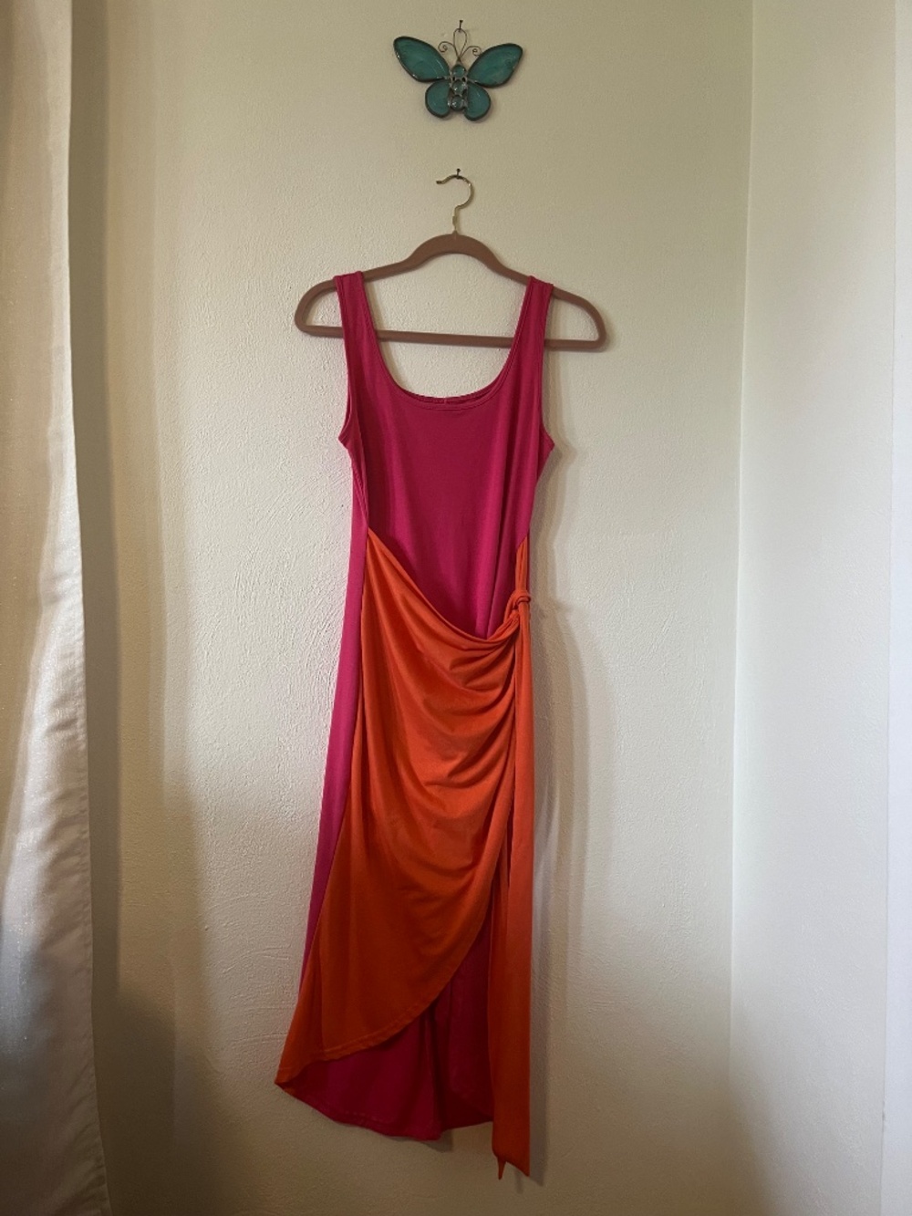 Dress, sexy, causal and comfy!  Hot pink and orange with tie